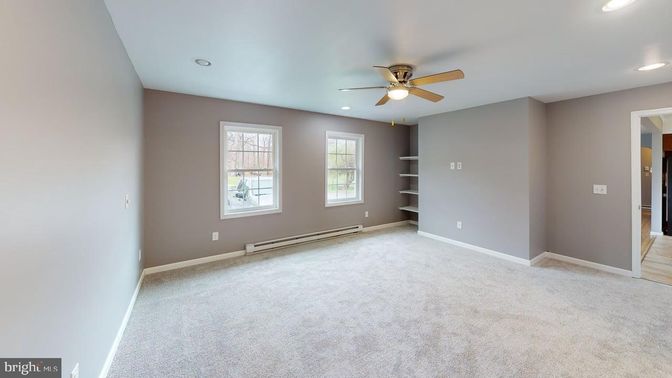 Empty room, Interior, Recessed Lighting