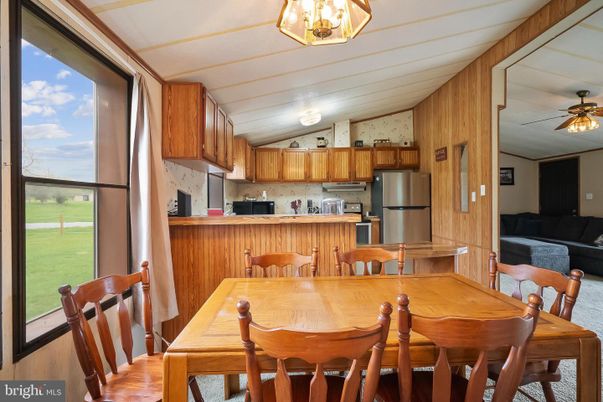 Dining room, Interior, Kitchen, Stainless Steel Appliances