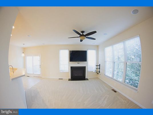 Empty room, Fireplace, Interior, Pendant Lights, Recessed Lighting