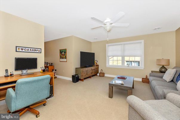Home Office, Interior, Living room