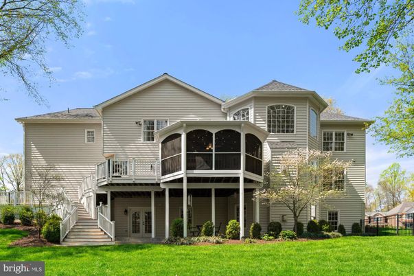 Exterior, Facade, Queen Anne Victorian