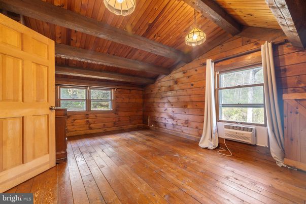Empty room, Interior, Pendant Lights, Wooden Beams, Wooden Ceilings, Wood Texture Flooring, Wooden Walls