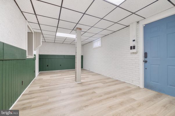 Empty room, Interior, Stone Walls, Wood Texture Flooring