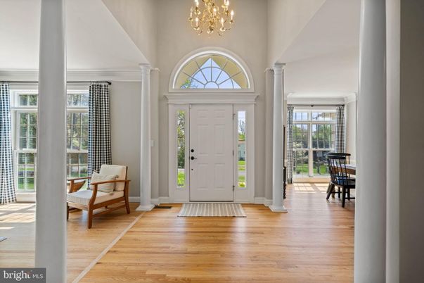 Chandelier, Interior, Wood Texture Flooring