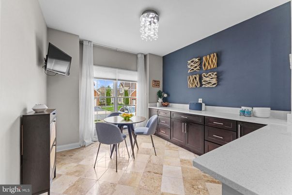 Dining room, Interior