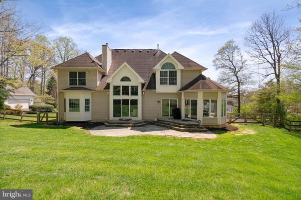 Backyard, Exterior, Facade, Farmhouse