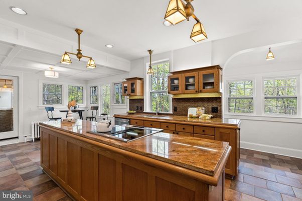 Dining room, Interior, Kitchen, Pendant Lights, Recessed Lighting