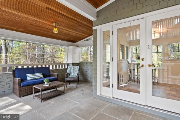 Interior, Living room, Wooden Ceilings