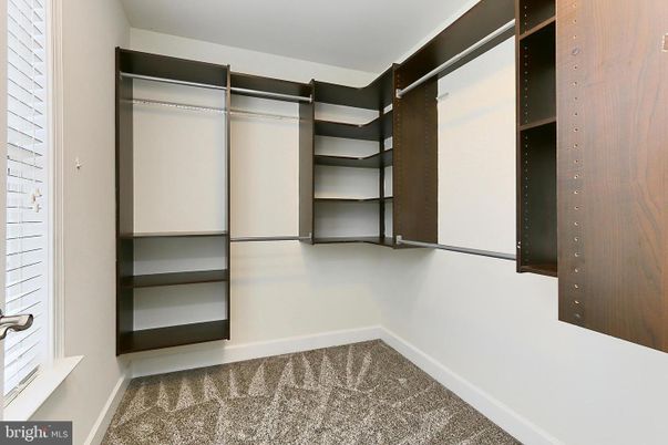 Interior, Walk-in Closets