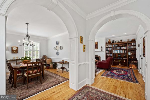 Chandelier, Dining room, Fireplace, Interior, Recessed Lighting, Wood Texture Flooring