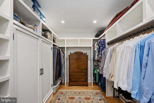 Interior, Recessed Lighting, Walk-in Closets, Wood Texture Flooring