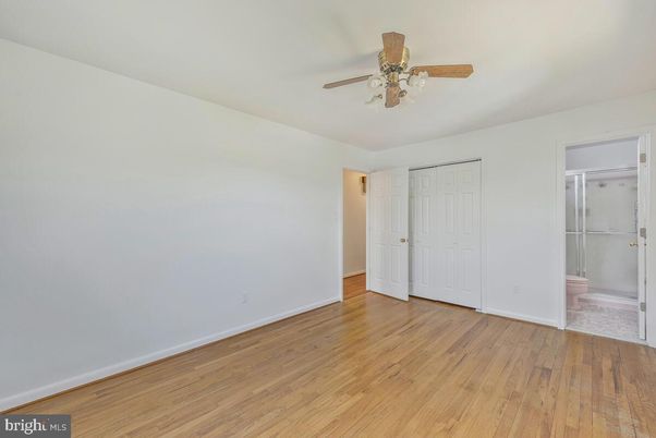 Bathroom, Empty room, Interior, Wood Texture Flooring