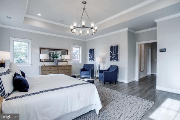 Bedroom, Interior, Pendant Lights, Recessed Lighting, Wood Texture Flooring