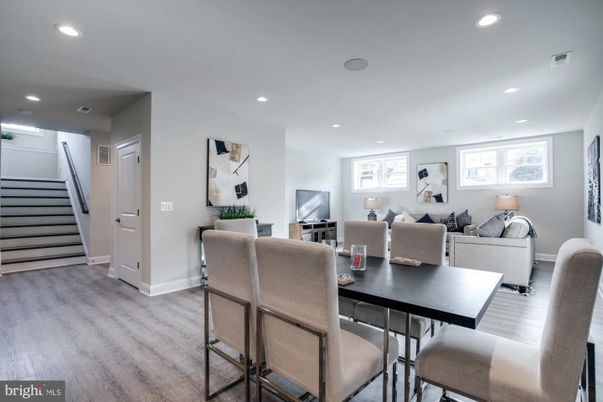 Dining room, Interior, Living room, Recessed Lighting, Wood Texture Flooring
