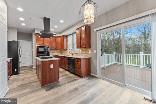 Chandelier, Interior, Kitchen, Recessed Lighting, Wood Texture Flooring
