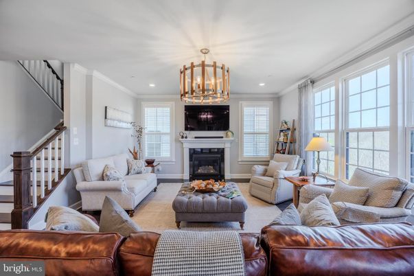 Fireplace, Interior, Living room, Pendant Lights, Recessed Lighting