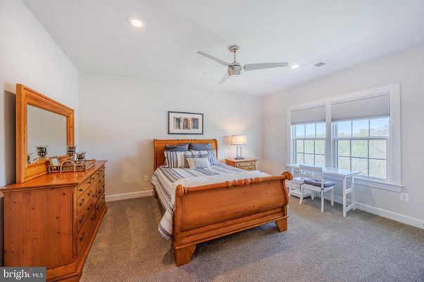Bedroom, Dining room, Interior, Recessed Lighting