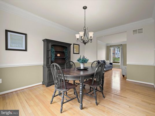 Chandelier, Dining room, Interior, Recessed Lighting, Wood Texture Flooring
