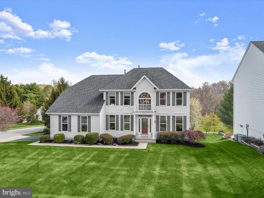 Backyard, Exterior, Facade, Georgian