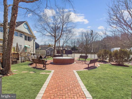 Backyard, Exterior, Hot Tub