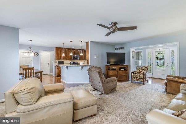 Dining room, Interior, Kitchen, Living room, Pendant Lights, Stainless Steel Appliances, Wood Texture Flooring