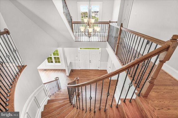 Chandelier, Interior, Wood Texture Flooring