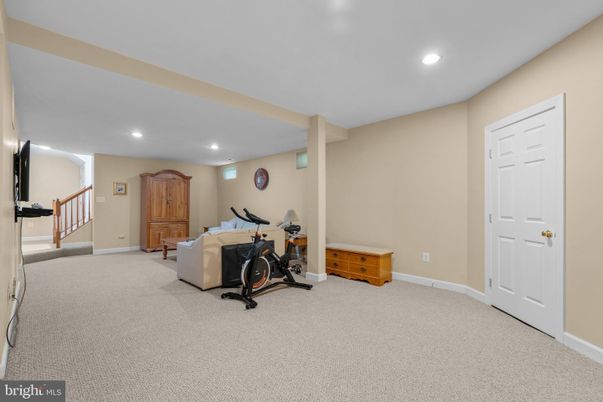 Fitness Equipment, Interior, Recessed Lighting