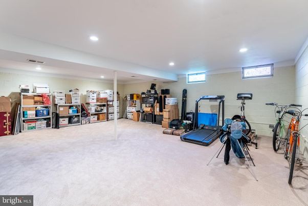 Fitness Equipment, Interior, Recessed Lighting