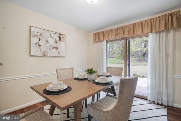 Dining room, Interior, Wood Texture Flooring