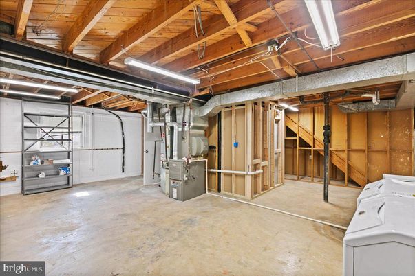 Garage, Interior, Wooden Beams, Wooden Ceilings
