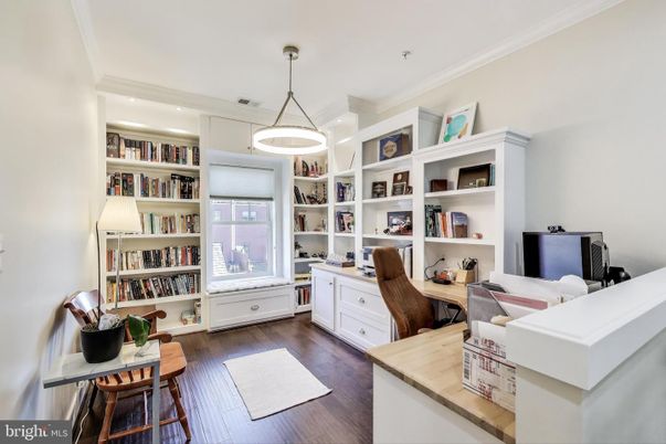 Home Office, Interior, Pendant Lights, Recessed Lighting, Wood Texture Flooring