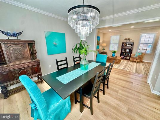Chandelier, Dining room, Interior, Recessed Lighting, Wood Texture Flooring