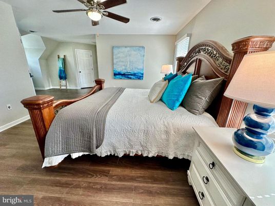 Bedroom, Interior, Wood Texture Flooring