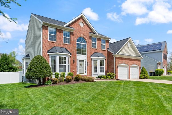 Attached, Exterior, Facade, Brick Facade, Brick Traditional