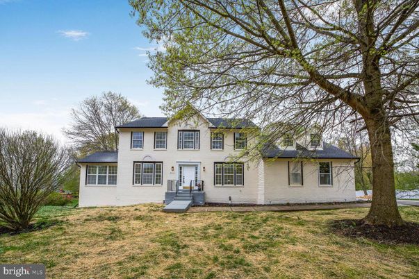 Backyard, Exterior, Facade, Georgian