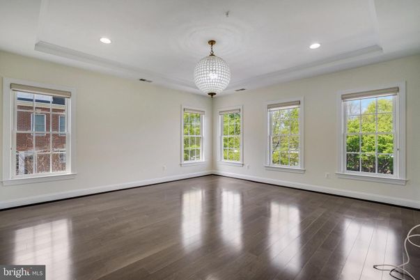 Chandelier, Empty room, Interior, Recessed Lighting, Wood Texture Flooring