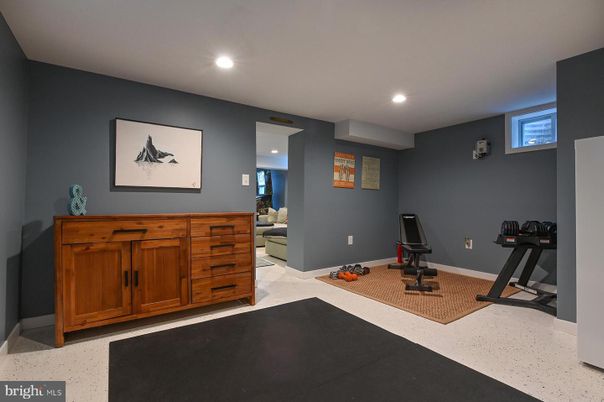 Fitness Equipment, Interior, Recessed Lighting