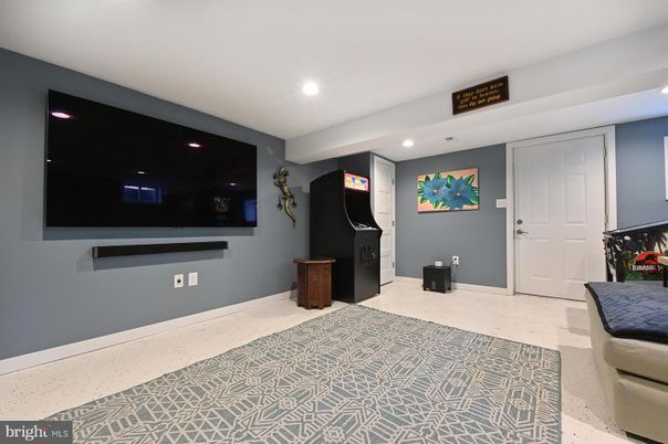 Interior, Recessed Lighting