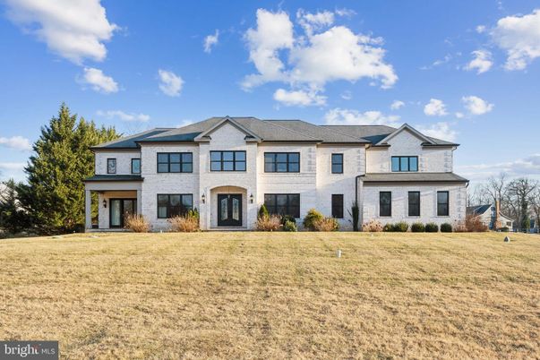 Backyard, Exterior, Facade, French Provincial
