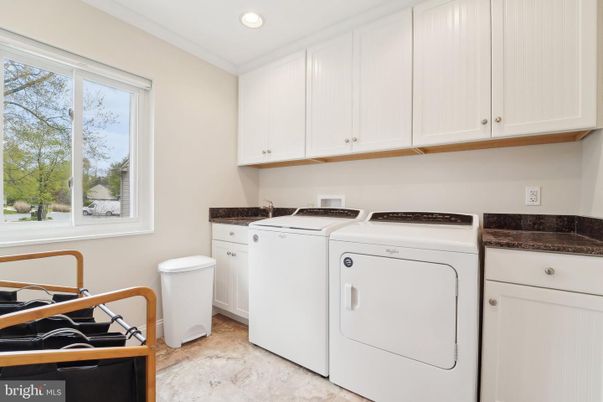Interior, Recessed Lighting, Washer