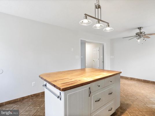 Interior, Kitchen, Pendant Lights