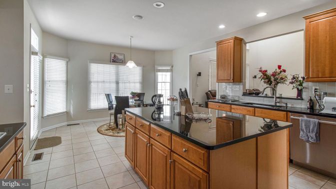 Dining room, Interior, Kitchen, Pendant Lights, Recessed Lighting