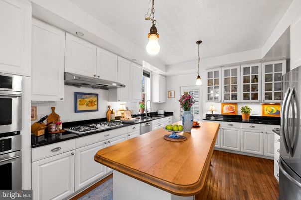 Interior, Kitchen, Pendant Lights, Stainless Steel Appliances, Wood Texture Flooring