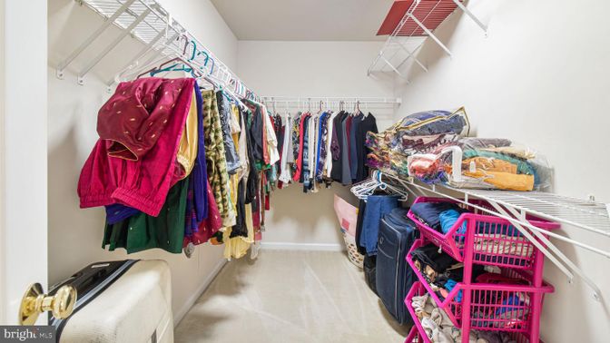 Interior, Walk-in Closets