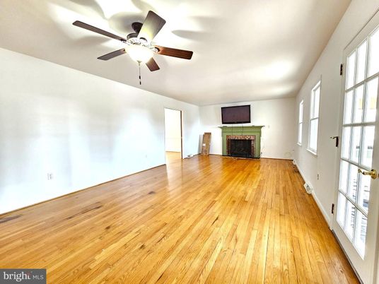 Empty room, Fireplace, Interior, Wood Texture Flooring