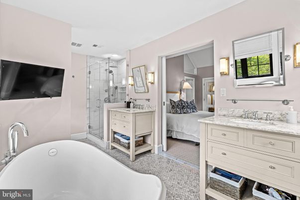 Bathroom, Bedroom, Glass Shower, Interior