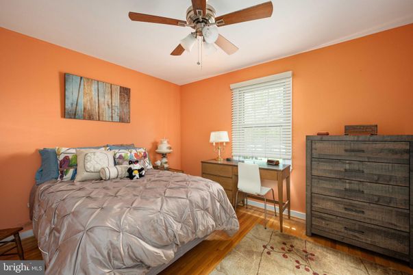 Bedroom, Home Office, Interior, Wood Texture Flooring