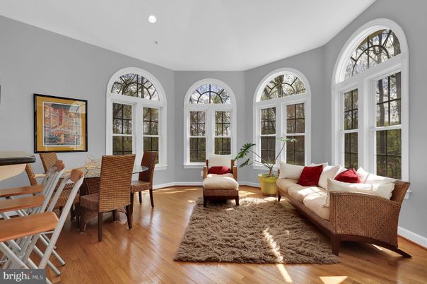Dining room, Interior, Living room, Recessed Lighting, Wood Texture Flooring