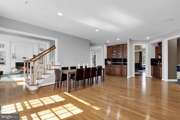 Dining room, Fireplace, Interior, Recessed Lighting, Wood Texture Flooring
