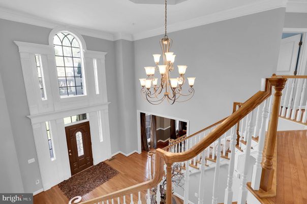 Chandelier, Interior, Wood Texture Flooring